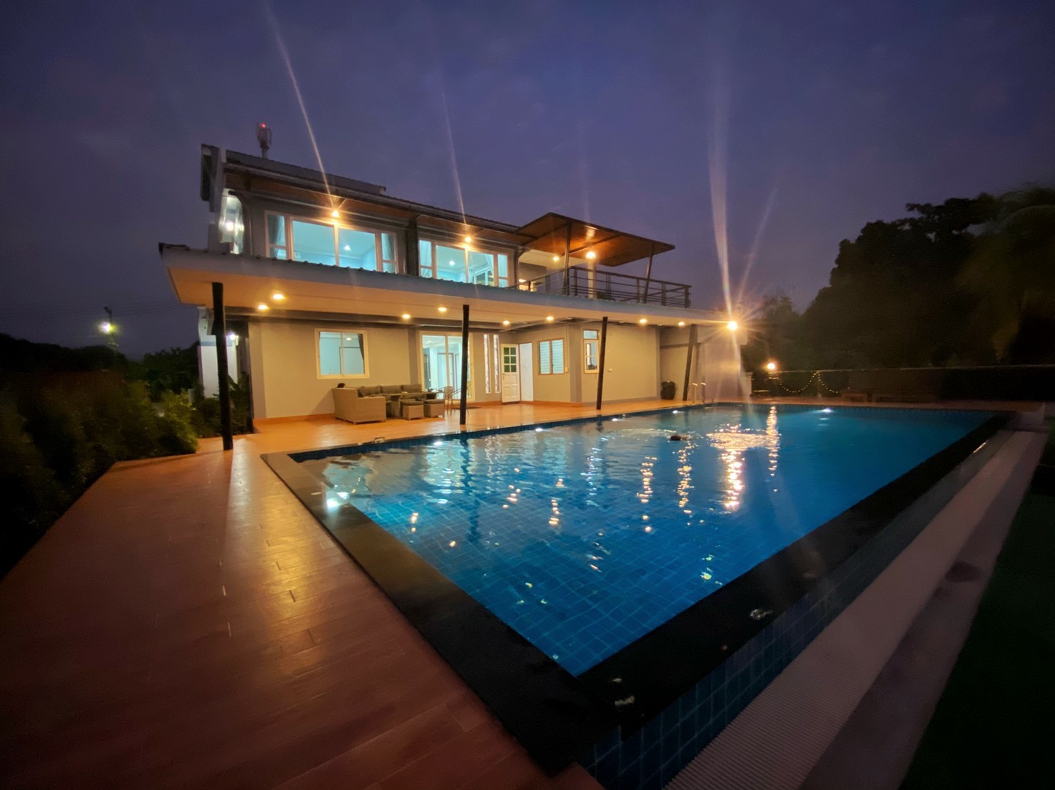 East Sea pool villa